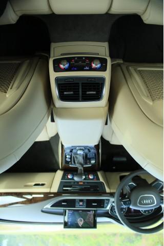 Audi A7 quattro 2012