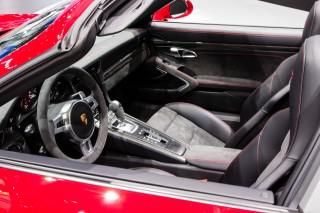 Porsche 911 Carrera 2015