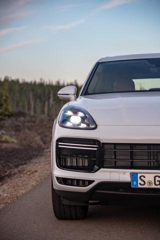 Porsche Cayenne 2025